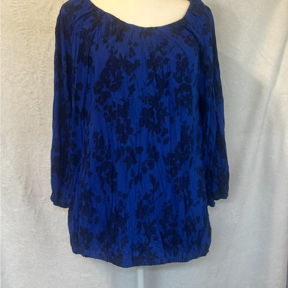 #1112 Old Navy Blue Floral Women's Top Sz Large